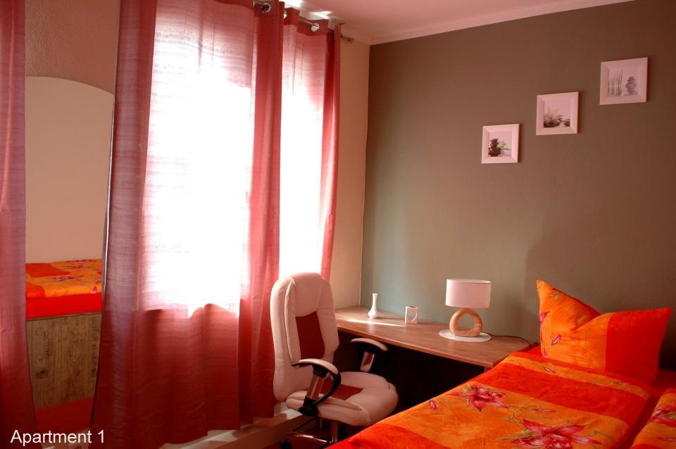 Monteur - Budget Apartments Фрайталь Экстерьер фото